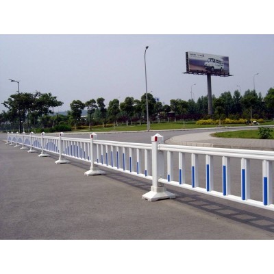 公路护栏厂家交通道路护栏生产厂家护栏防撞厂家不锈钢护栏订做