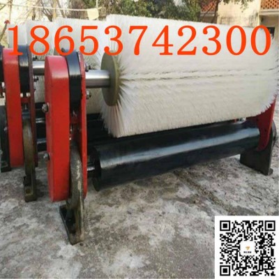 加工定制无动力旋转毛刷清扫器 皮带机被动式清扫器