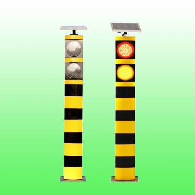 匝道太阳能警示柱 频闪信号灯交通设施厂家