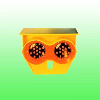 太阳能同步警示灯 仿生猫眼雾灯智能诱导灯报价